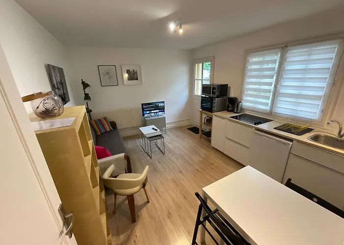 La Petite Maison En Ντιζόν